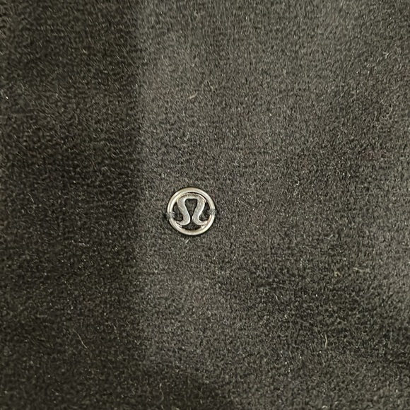 Lululemon size 8 black winter jacket - Picture 5 of 13